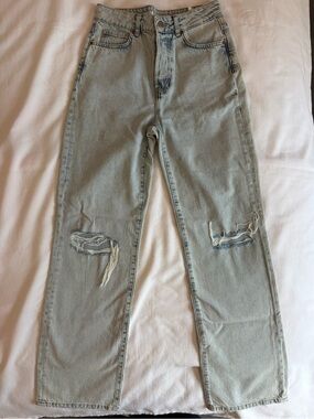 Never Denim Super Light Distressed Jeans Size 28 Regular Wide
